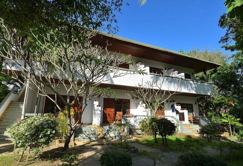 غرفة ديلوكس, First Bungalow Beach Resort