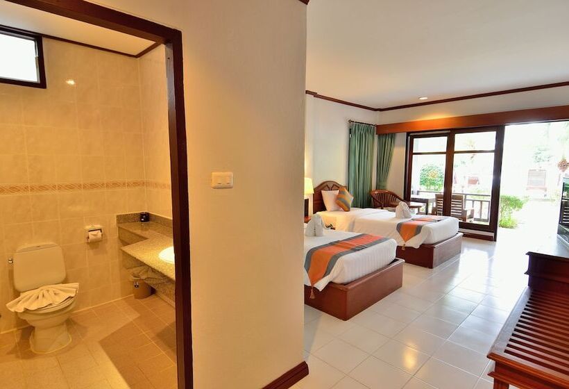 Бунгало Стандарт, First Bungalow Beach Resort