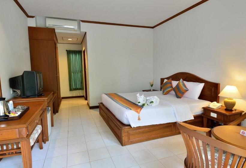 غرفة ديلوكس, First Bungalow Beach Resort