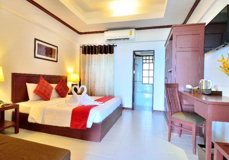 غرفة قياسية, First Bungalow Beach Resort