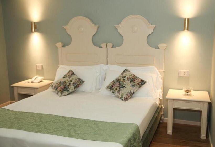 Полулюкс, Foresteria Baglio Della Luna