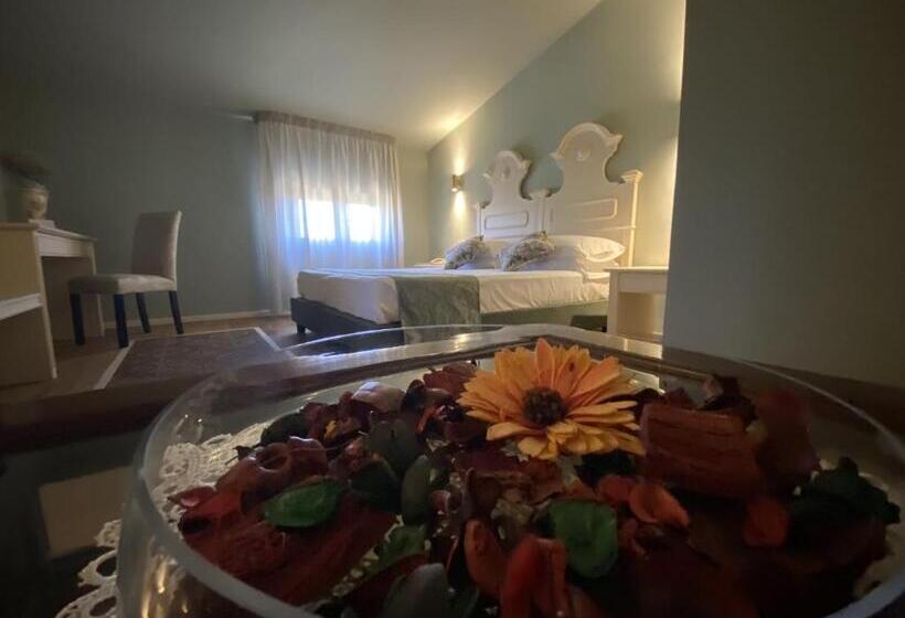 Полулюкс, Foresteria Baglio Della Luna