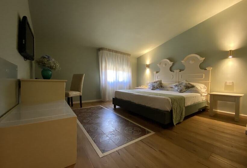 Полулюкс, Foresteria Baglio Della Luna