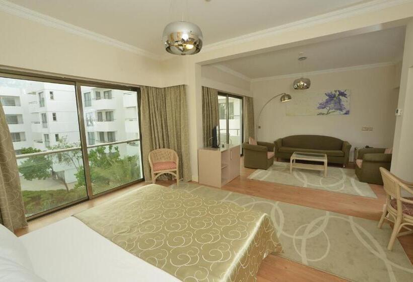 Номер Стандарт Вид на Сад, Jasmine Court