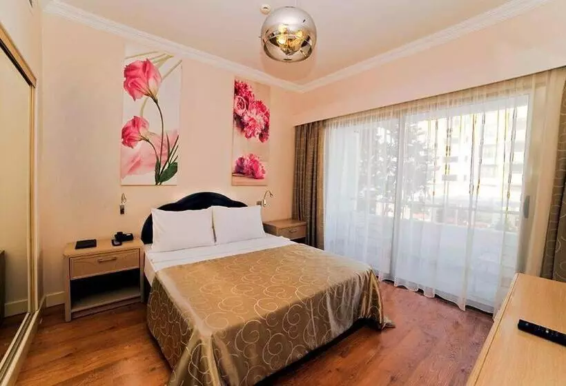 اتاق استاندارد با چشم‌انداز دریا, Jasmine Court