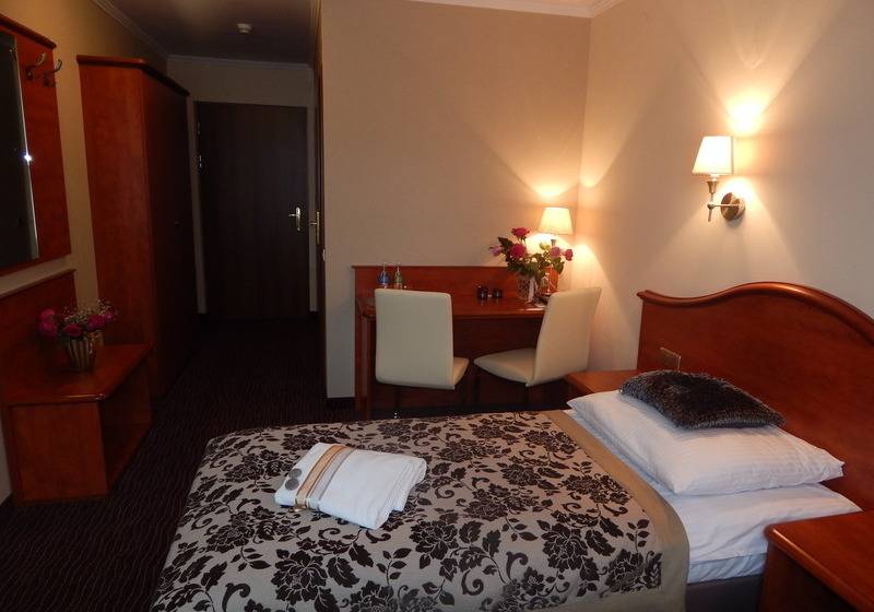 스탠다드 싱글 룸, Krakus