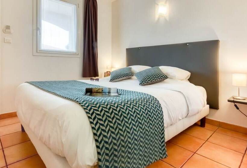 Номер Престиж, Logis Hôtel Les Ii Mas Perpignan Sud