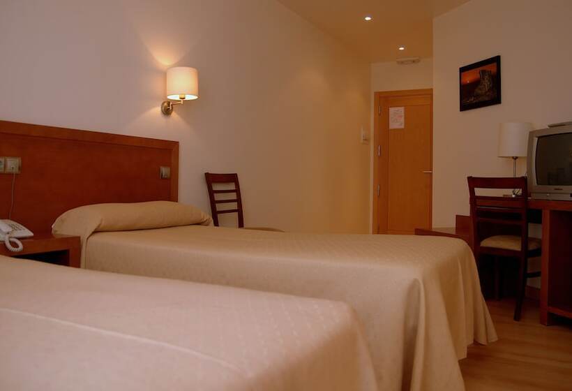 غرفة قياسية ثلاثية, Spa Playa Langosteira By Adeloló