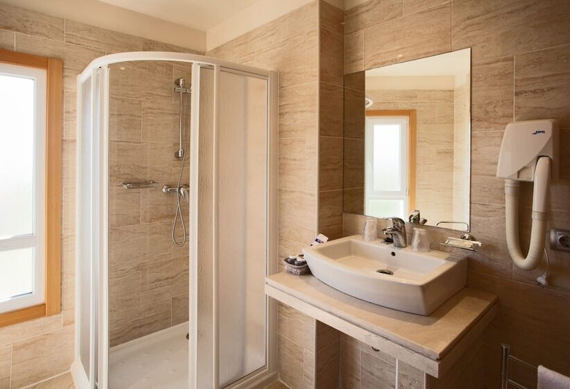 غرفة سوبيريور مطلّة علي البحر, Spa Playa Langosteira By Adeloló