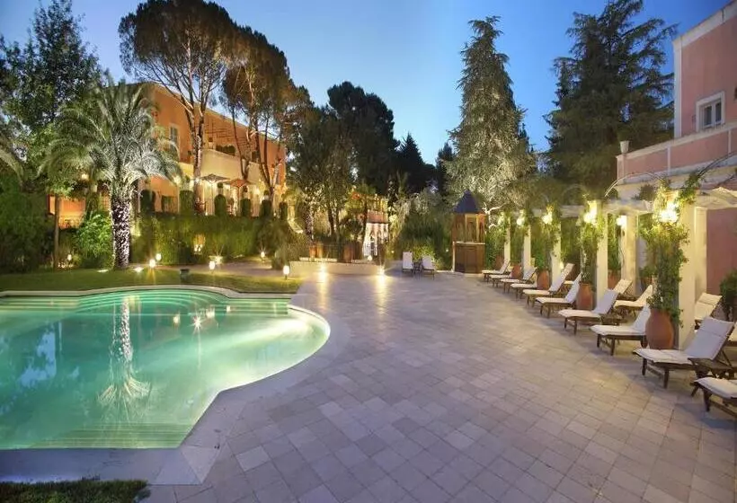 庭の見えるジュニアスイート, Relais Villa San Martino