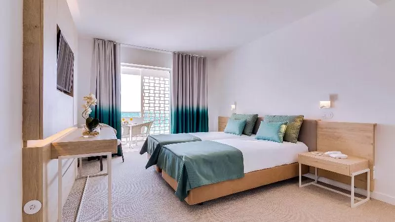 اتاق استاندارد با چشمانداز دریا, Sol e Mar Albufeira - Adults Only