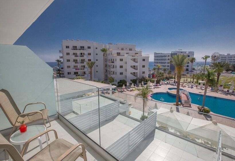 스탠다드 룸 측면 바다 전망, Tsokkos Protaras