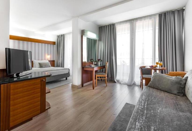 海景带阳台高级间, Uvala