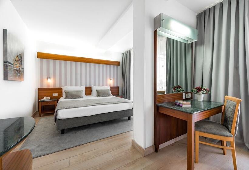 海景带阳台高级间, Uvala