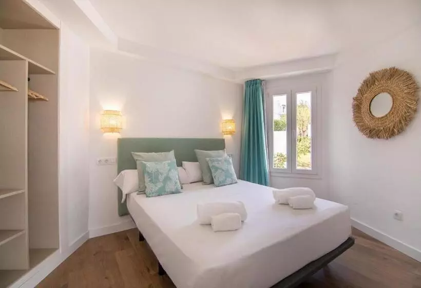 Standard-studio, Marsenses Ferrera Blanca