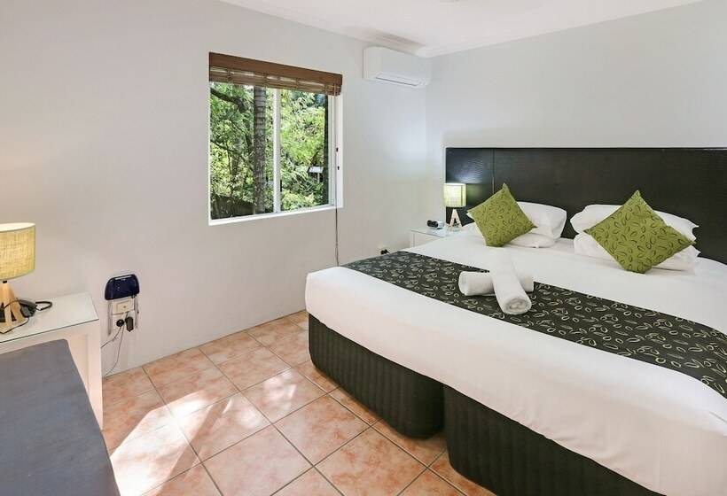 スイート, Paradise On The Beach Resort