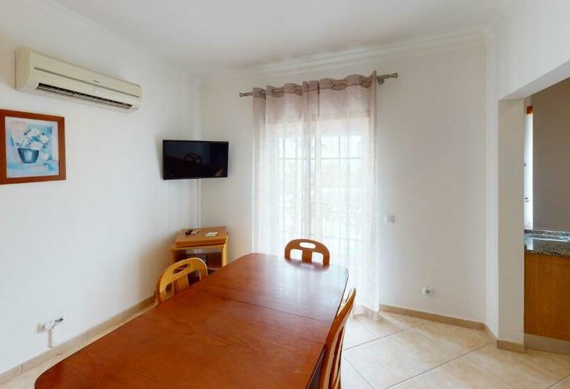 Апартаменты 2 Спальни, Praia Da Lota Resort - Beachfront Apartments