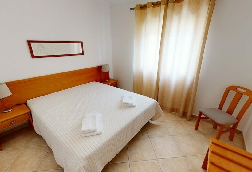 Апартаменты 2 Спальни, Praia Da Lota Resort - Beachfront Apartments