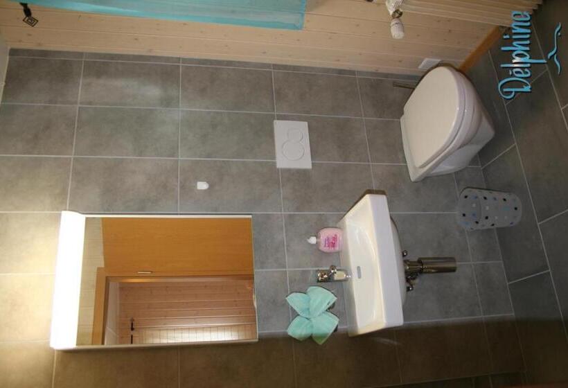 スタンダードルーム, B&b Café De La Poste