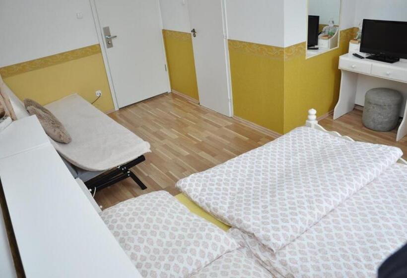 스탠다드 룸, Gloriett Panzió