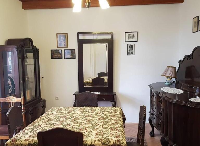 スタンダードルーム, Belvárdi Fogadó