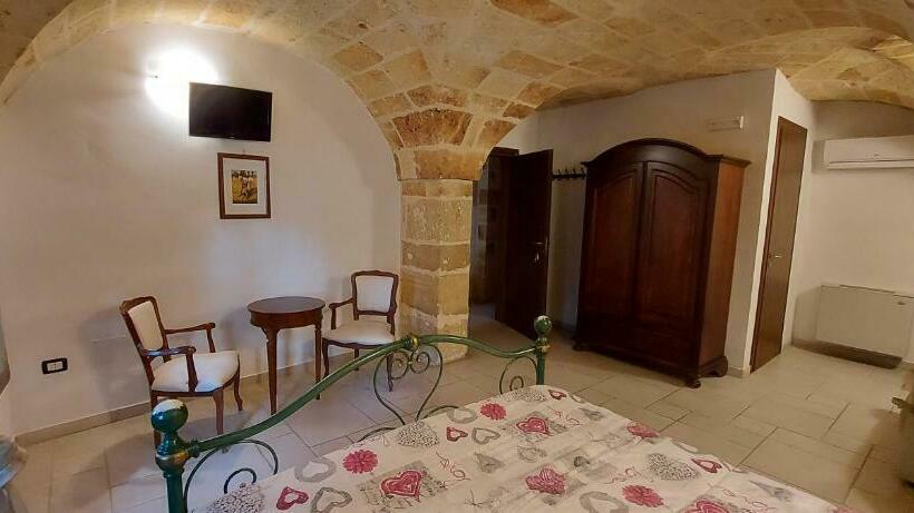 غرفة إقتصادية, Masseria San Nicola B&b