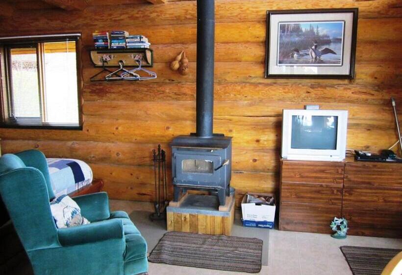 キャビン, Nimpo Lake Resort