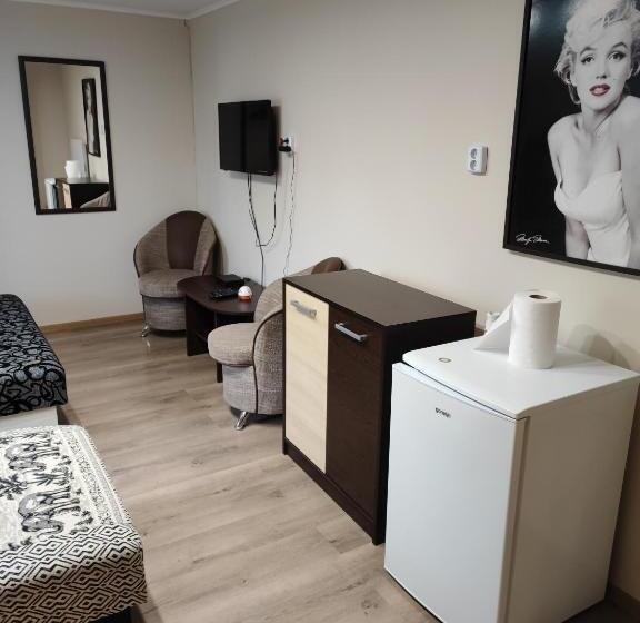 高级大房间, Havanna étterem és Vendégház