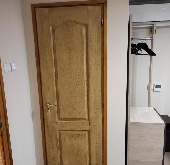 高级大房间, Havanna étterem és Vendégház