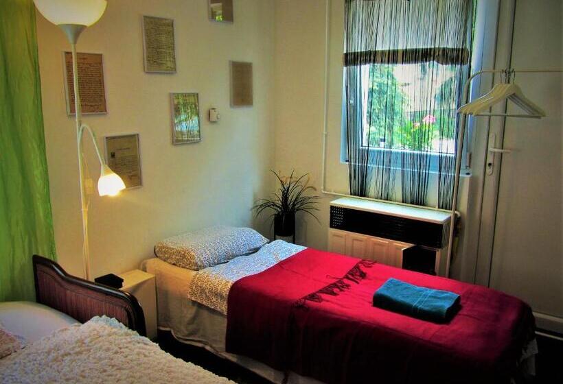 חדר סטודיו סטנדרד, Kultúrélet Vendégháza