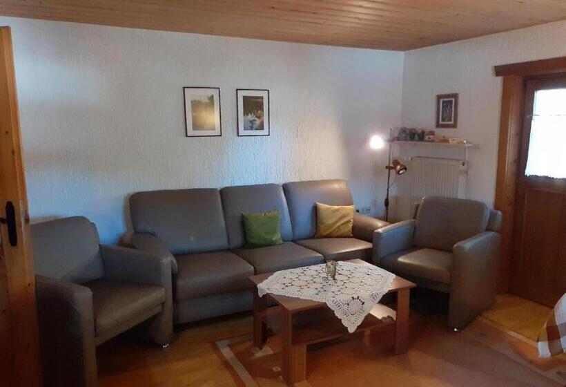 2ベッドルームアパートメント, Pension & Fewos Fuchs