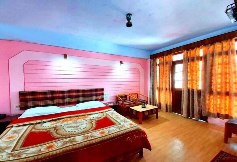 اتاق لوکس, Goroomgo Radha Continental Nainital Near Naini Lake Excellent Customer Service