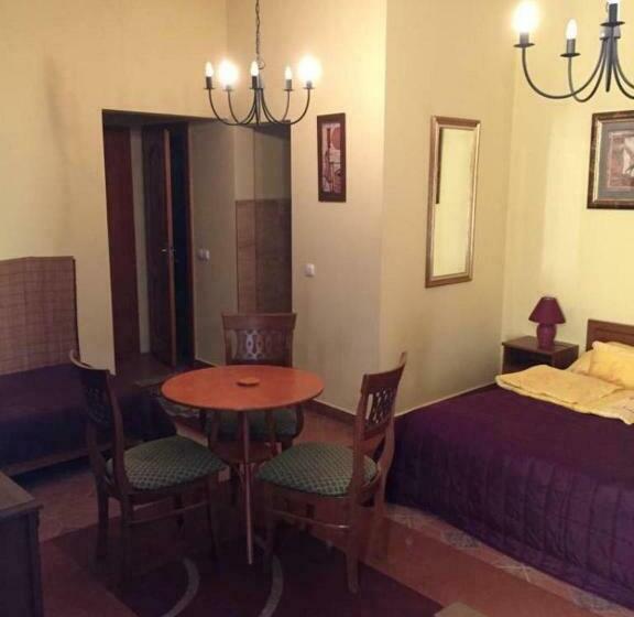 Номер Стандарт Трехместный, Arany Elefánt Szálláshely