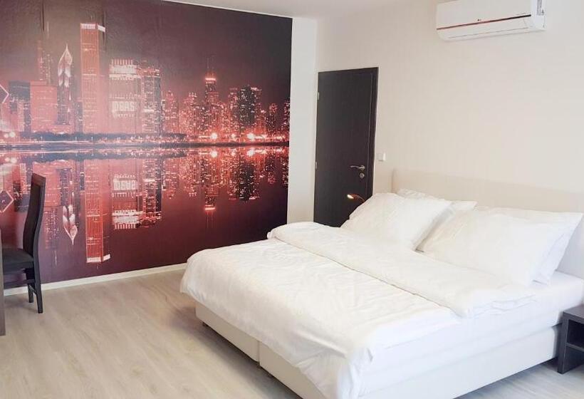 Suite King Size Bed, Restaurace A Hotel Amerika