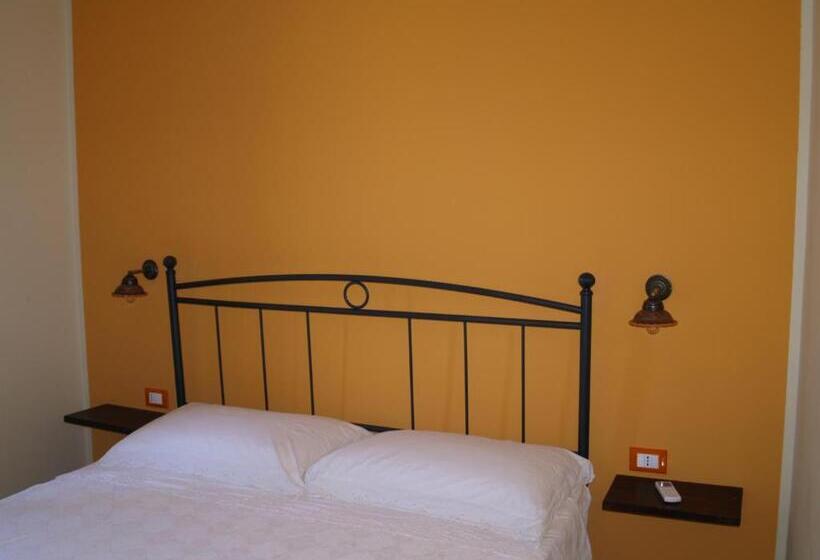 标准间带阳台, B&b Mamma Elena