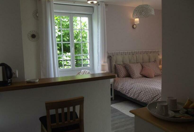 חדר סטנדרט עם מיטת קינג, Domaine De Poumatan