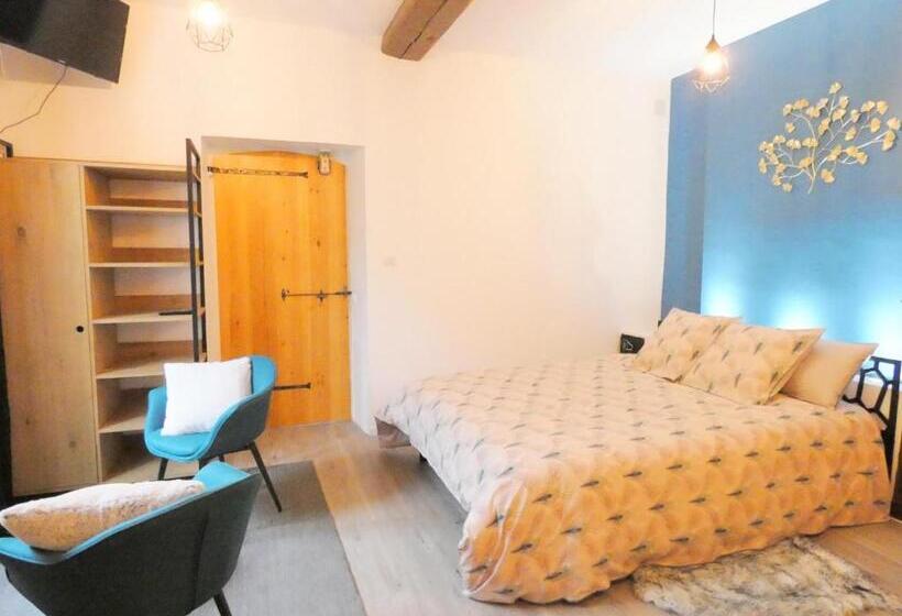 חדר סטנדרט עם מיטת קינג, Domaine De Poumatan