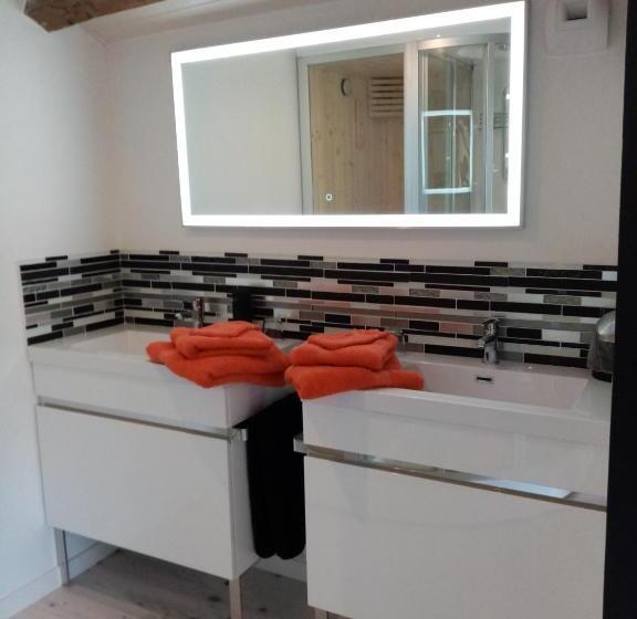 Номер Deluxe Кровать Кинг, Domaine De Poumatan