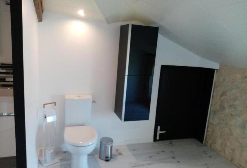 חדר דחוקס עם מיטת קינג, Domaine De Poumatan