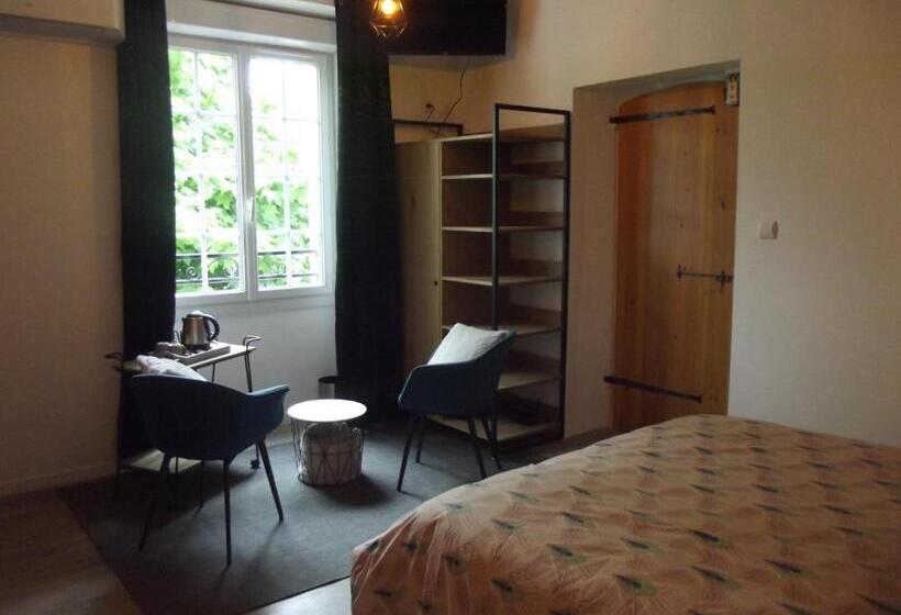 חדר סטנדרט עם מיטת קינג, Domaine De Poumatan