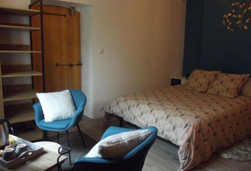 חדר סטנדרט עם מיטת קינג, Domaine De Poumatan