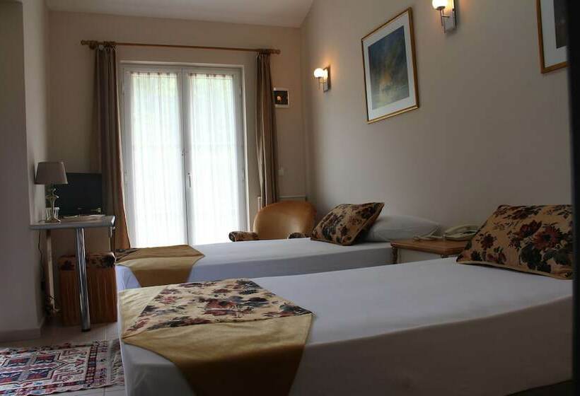 غرفة قياسية, Eman Termal