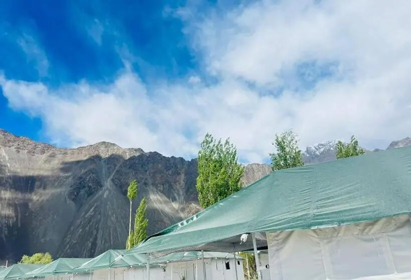 デラックスルーム, The Sky Desert ,hunder , Nubra