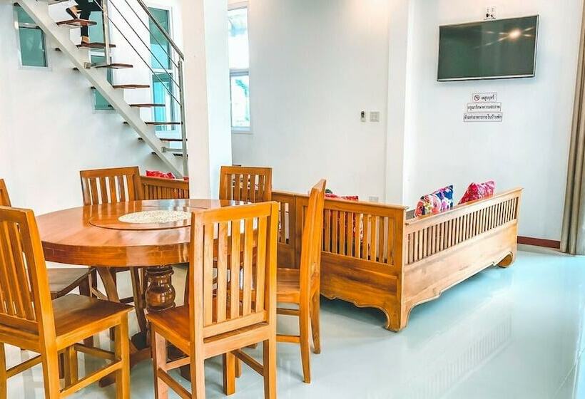 Дом 2 Спальни, Khung Wimarn Beach Home