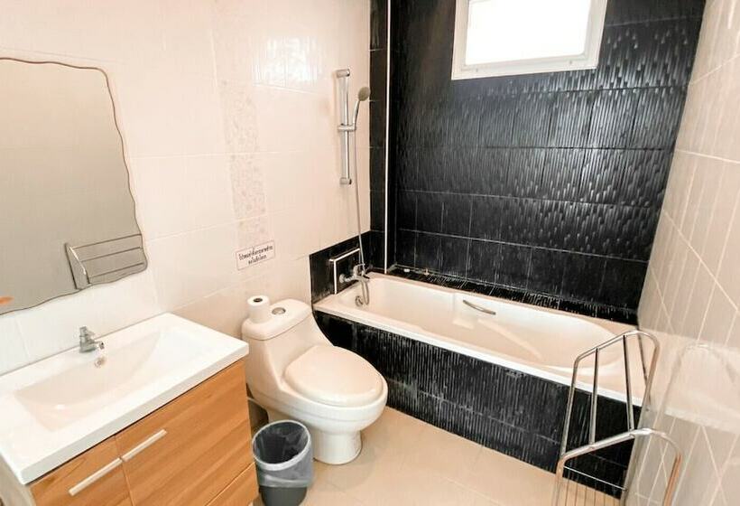 Дом 2 Спальни, Khung Wimarn Beach Home