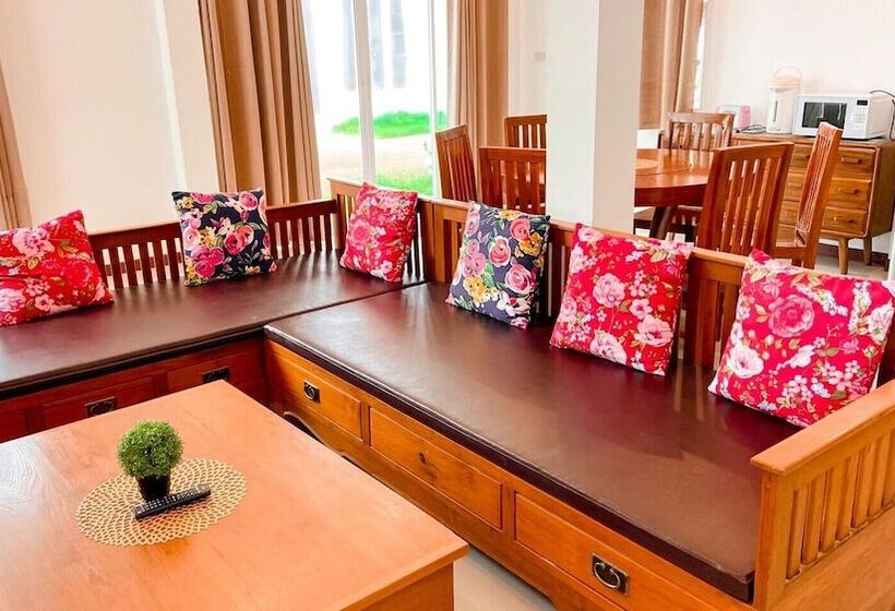 Дом 2 Спальни, Khung Wimarn Beach Home