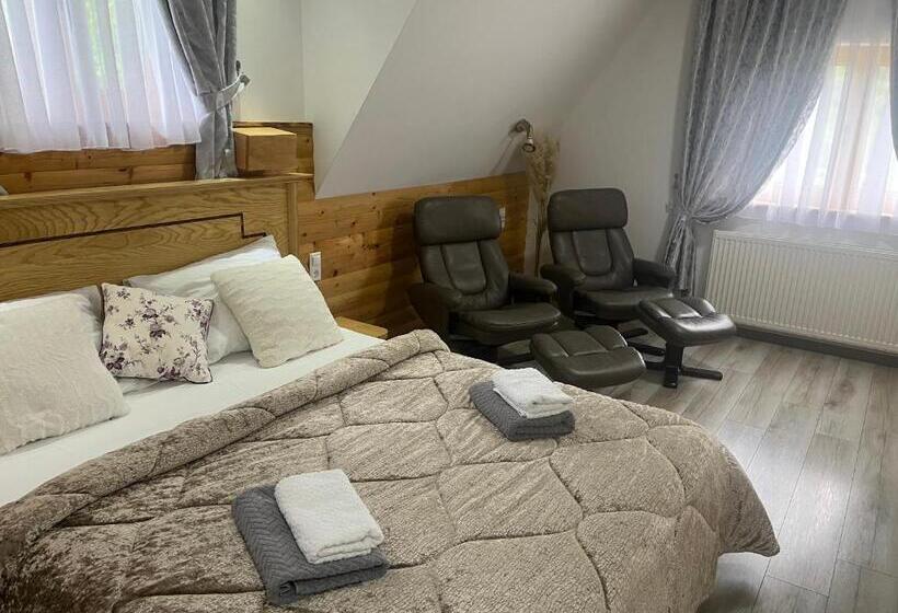 デラックスルーム, Rustic Inn River