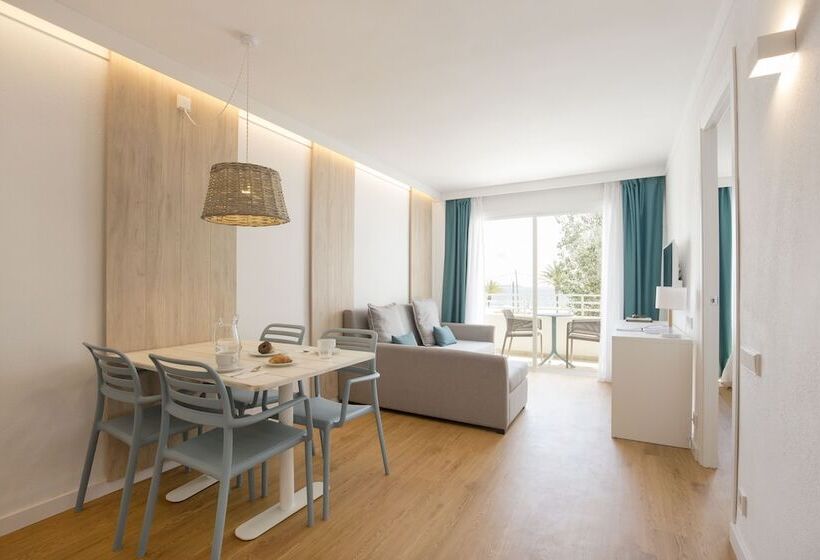 Апартаменты 1 Спальня Вид на Море, Cabot Hobby Club Apartments
