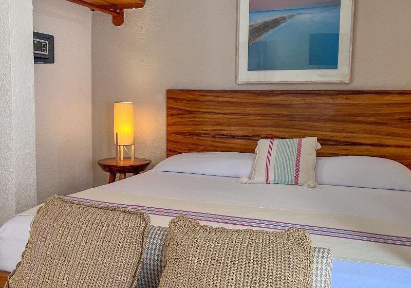 Habitación Estàndard Individual, Hulku