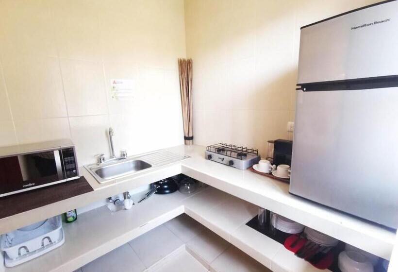 ジュニアスイート, Hulku